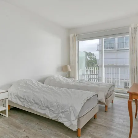 Pieds Dans L'eau - Balcon Vue